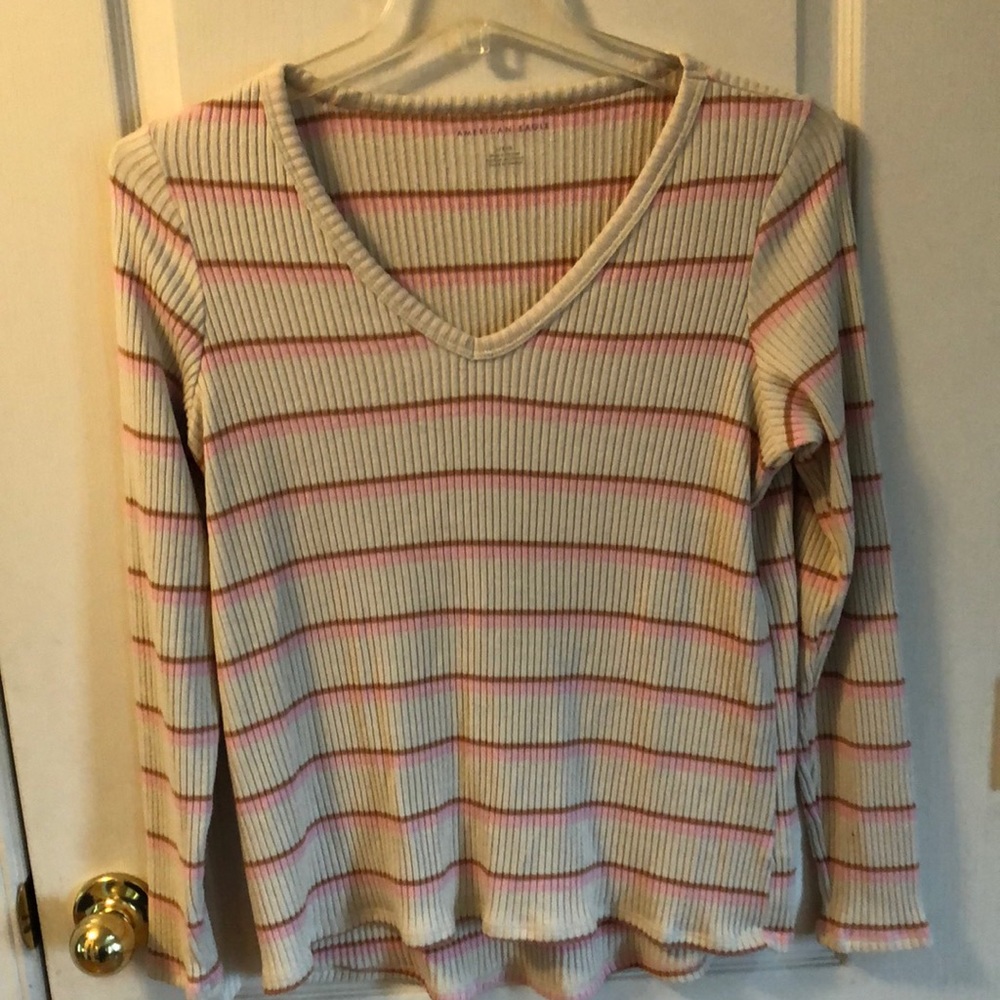 American Eagle sweater. Pink, cream and brown.